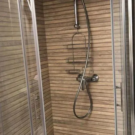 One Bedroom With Terrace Lägenhet