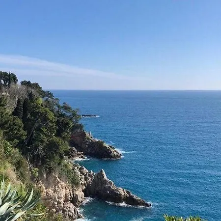 One Bedroom With Terrace アパート