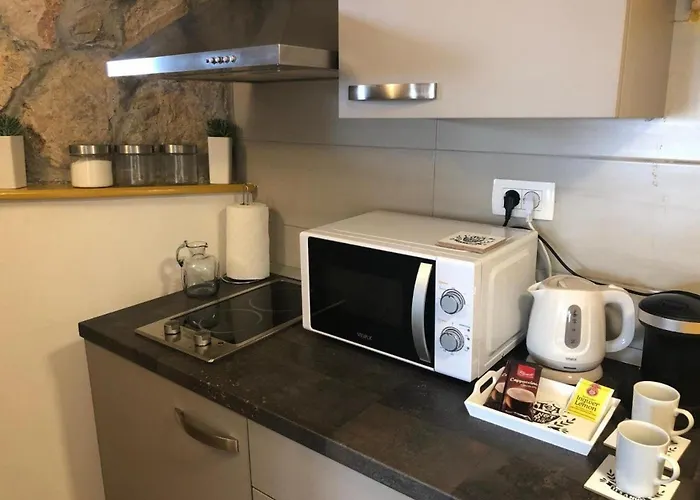 One Bedroom With Terrace شقة دوبروفينك